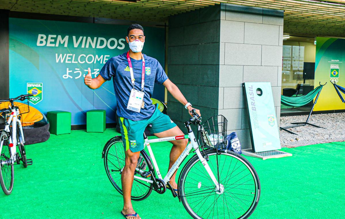 Foco na sustentabilidade: Time Brasil não usará papel e copos descartáveis e andará de bike em Paris