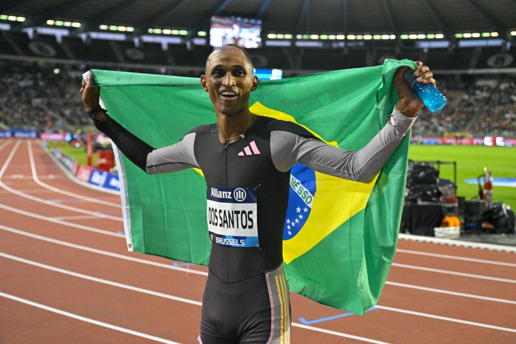 Alison dos Santos, o Piu, conquista o bicampeonato da Diamond League de Atletismo