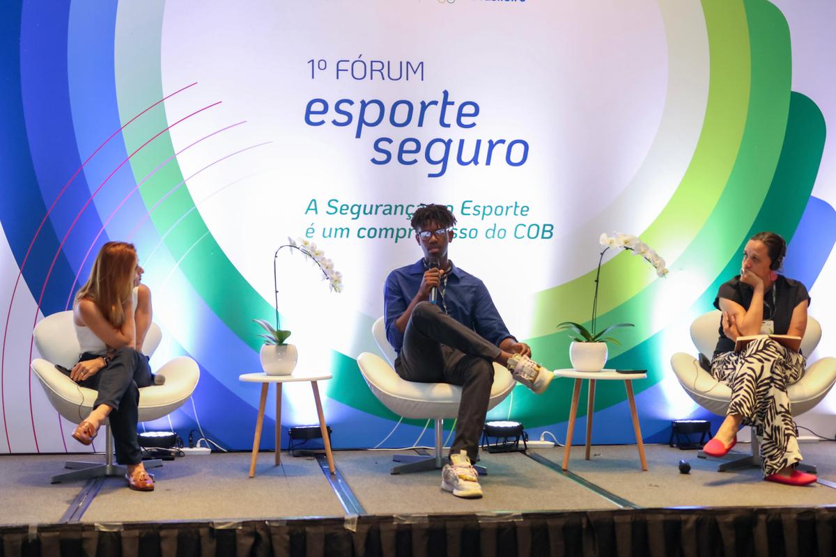 Durante Fórum Esporte Seguro, atletas compartilham experiências e mostram a importância de um ambiente esportivo saudável