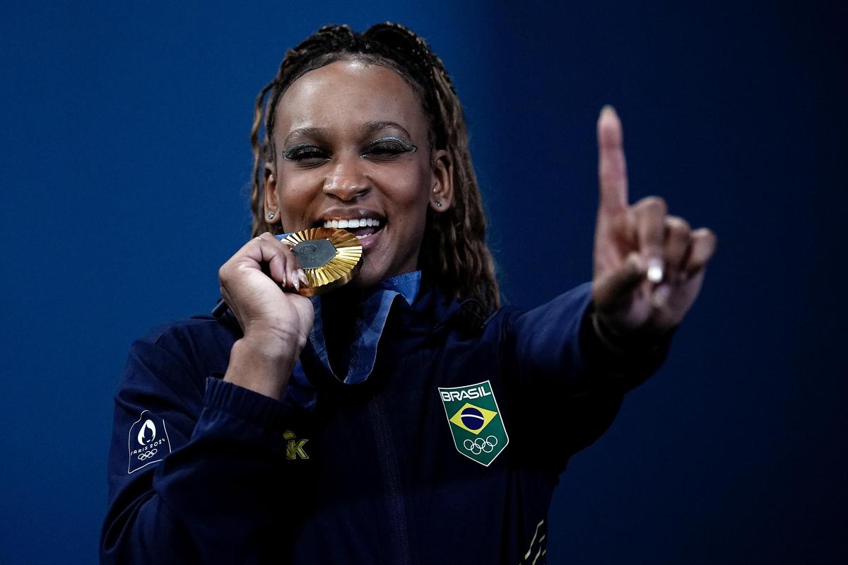 Rebeca Andrade conquista a medalha de ouro na final do solo. Foto Alexandre Loureiro COB