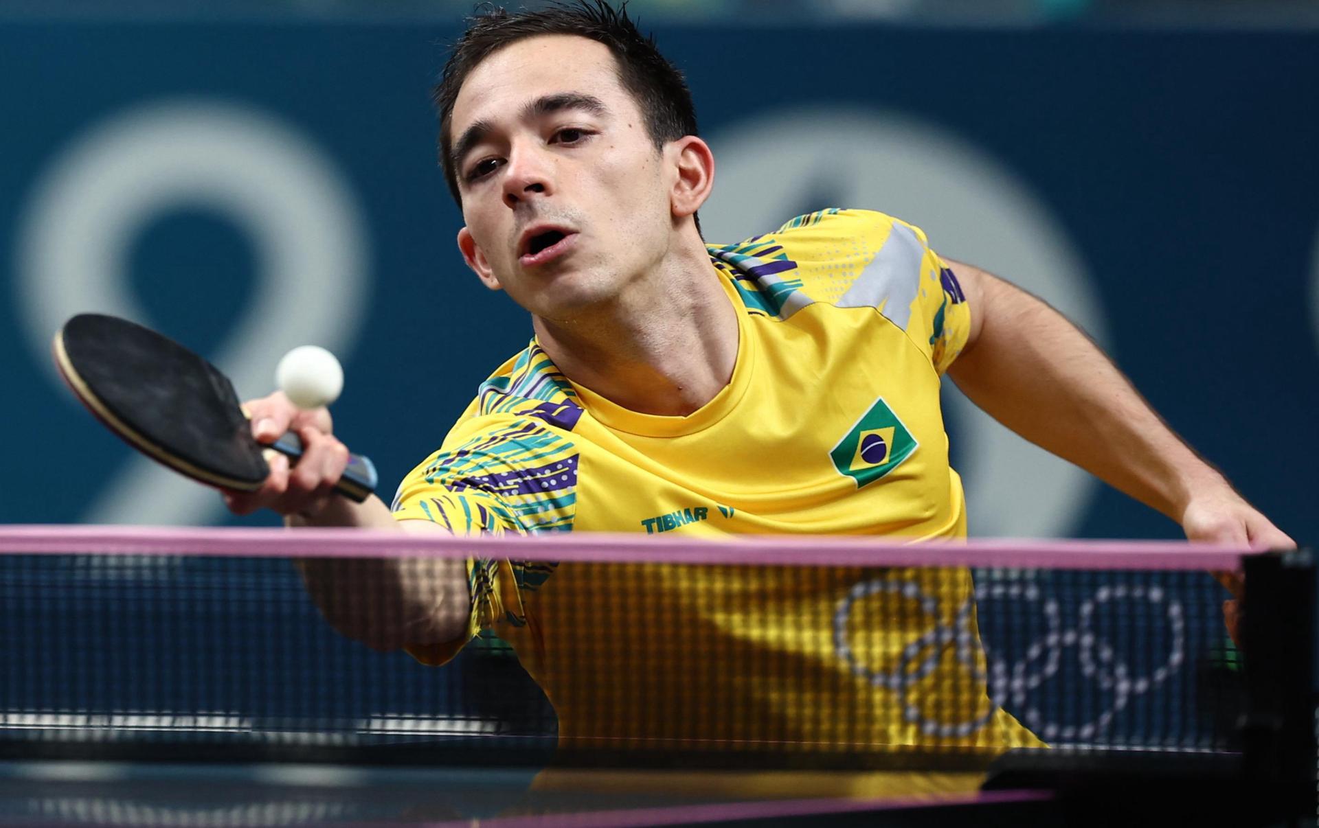 Hugo Calderano vai disputar o bronze em Paris. Foto: Luiza Moraes/COB