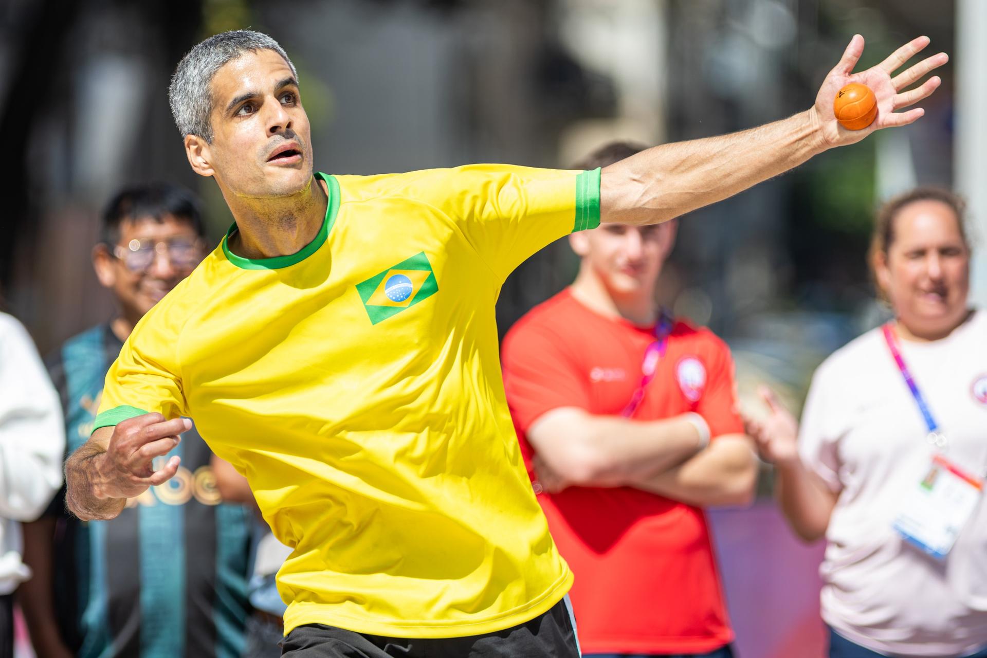 Mariana Sá/COB Pioneiro, Filipe Otheguy conquista prata inédita para o Brasil na pelota basca